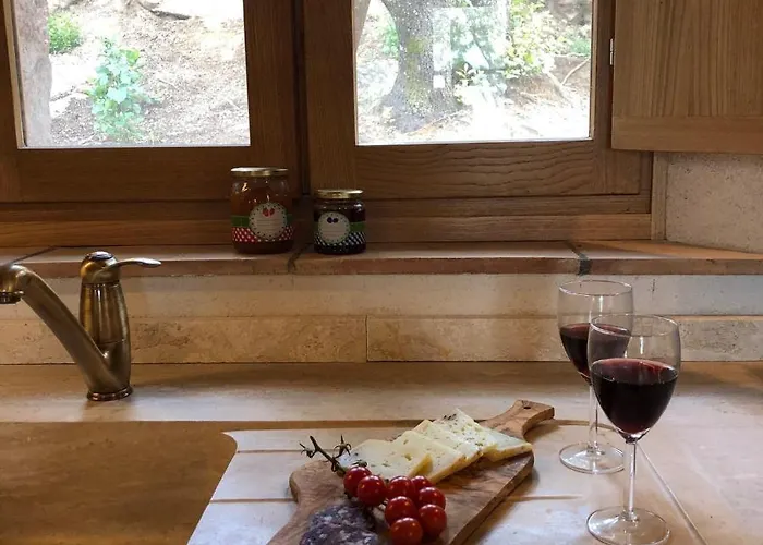 招待所 Alzitedda 2*